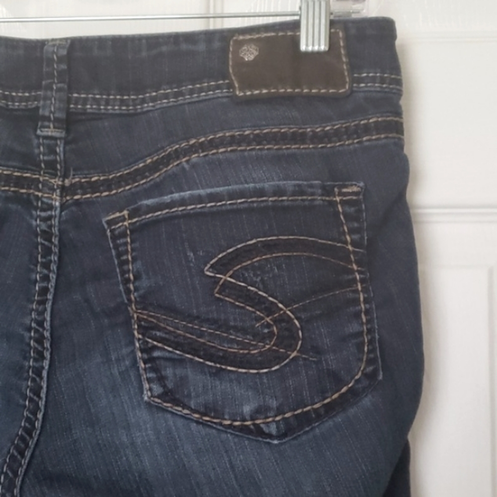 Silver Suki Capri Jean 28